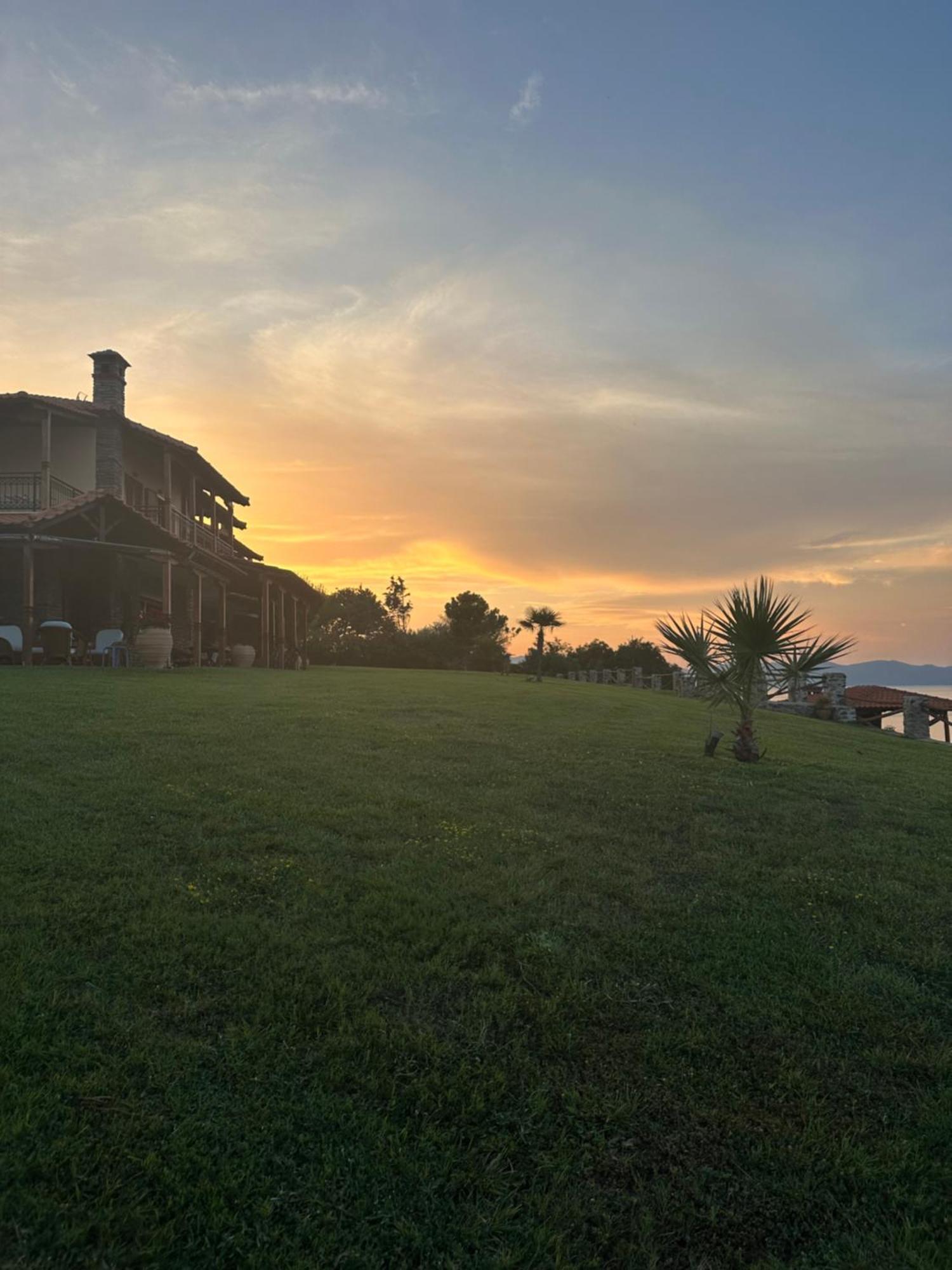 Mpalmpanas Villas อิเอริสโซส ภายนอก รูปภาพ